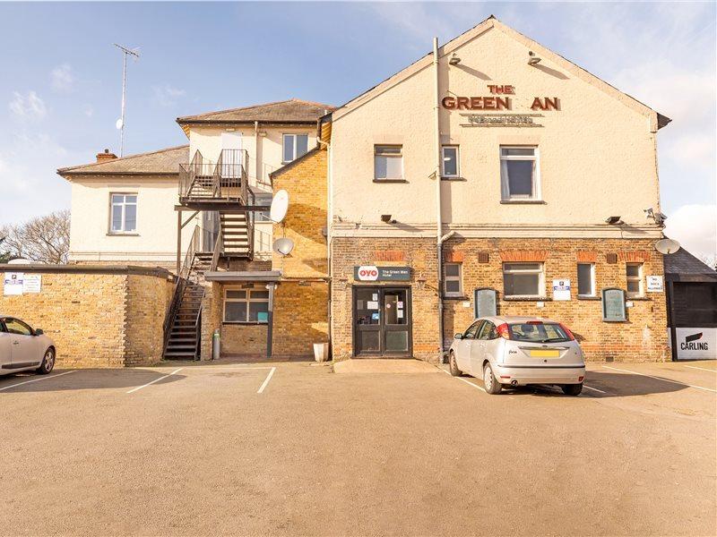 Oyo The Green Man Pub And Hotel Londen Buitenkant foto