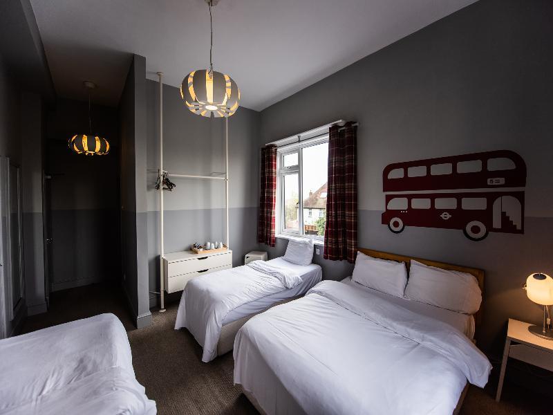 Oyo The Green Man Pub And Hotel Londen Buitenkant foto